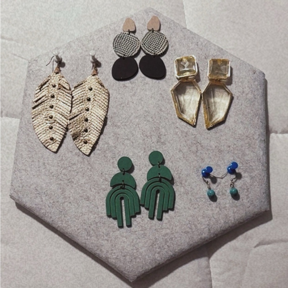 Elegant Gold and Black Earrings Bundle Set